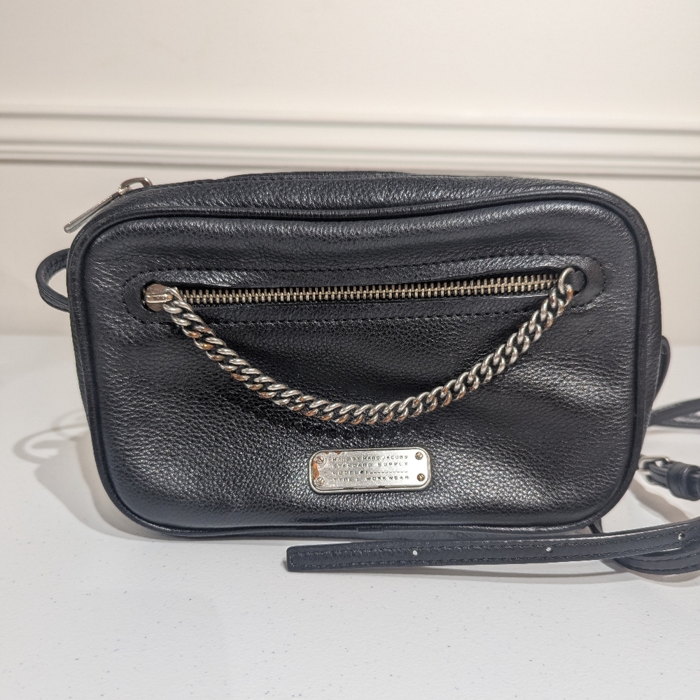 Marc by Marc Jacobs Sally with Chain Cross-Body *flaw*